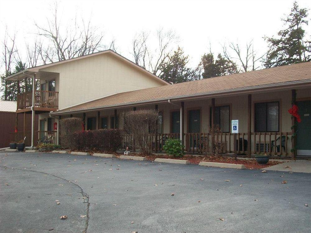 Motel Shady Acre And Branson West